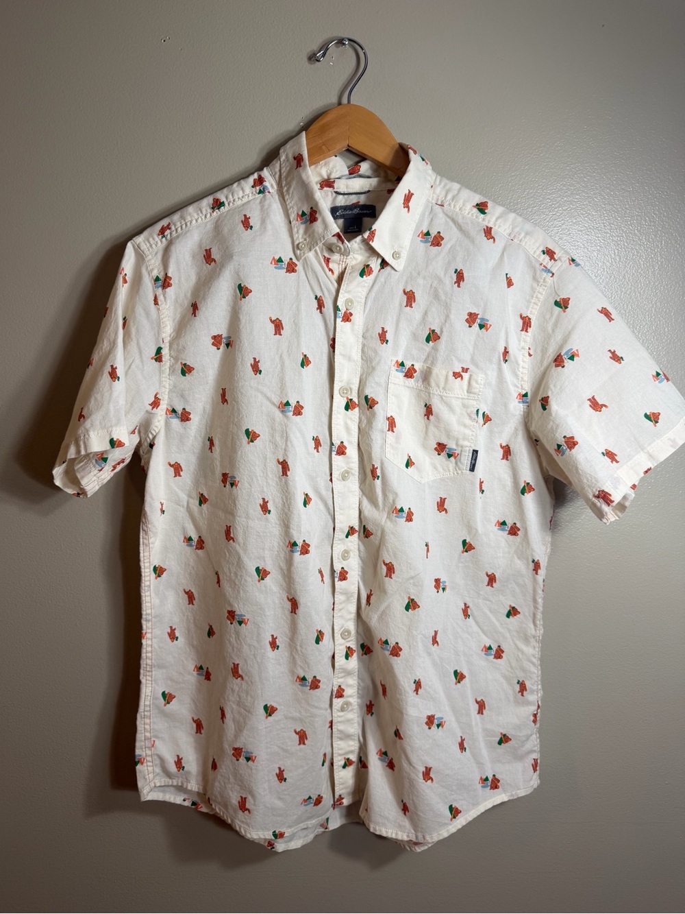 Eddie Bauer Yeti Camping Print Button Up Shirt Large